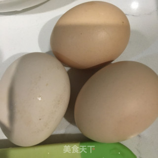鸡蛋香煎虾仁步骤3