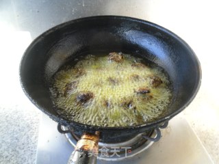 辣酱茄子球步骤5