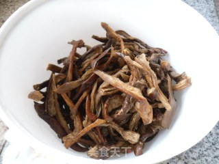 鱼香茄子干步骤2