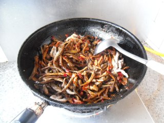 鱼香茄子干步骤9