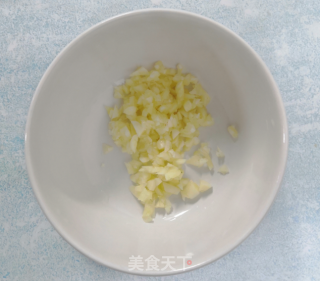 #西兰花虾仁 这样做，颜色鲜亮不会变黄步骤5