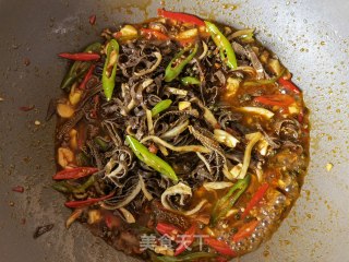 青红椒炒毛肚步骤13