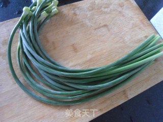 胡辣蒜苔步骤1