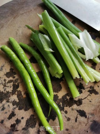 家常老虎菜步骤1