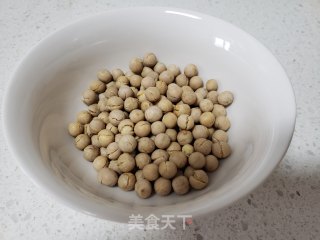 尖椒炒豌豆步骤3
