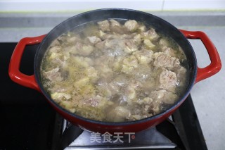 番茄浓汤牛肉焖锅步骤5