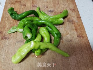 尖椒炒豆腐步骤1