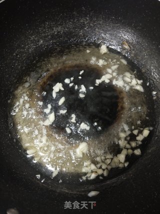 开胃下饭菜番茄焖娃娃菜步骤2
