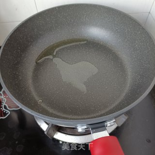 丝瓜炒海参花步骤4