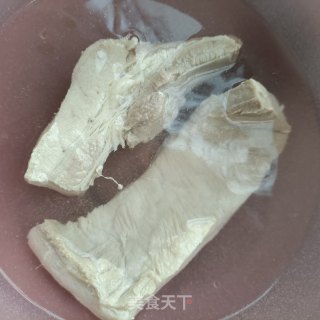 韭苔回锅肉步骤7