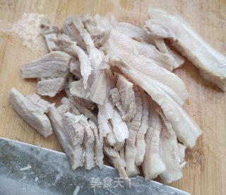 韭苔回锅肉步骤8