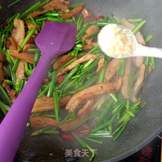 韭苔回锅肉步骤20
