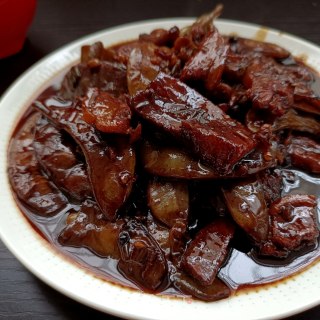 酸包菜烧肉炖扁豆步骤9