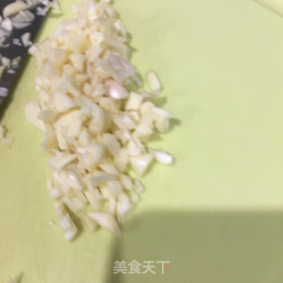 蒜蓉爆炒空心菜步骤4