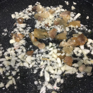 蒜蓉爆炒空心菜步骤5
