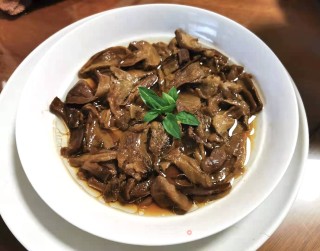 鸡汁白牛肝菌步骤6