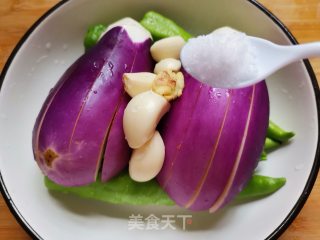 辣椒蒸茄子步骤5