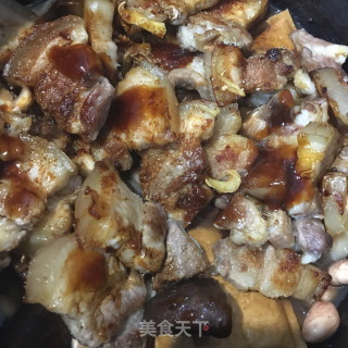 香菇豆干烧五花肉步骤7