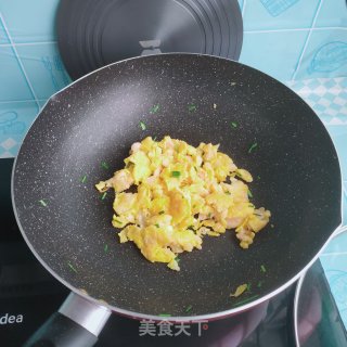 虾滑炒鸡蛋步骤8