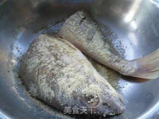 煎焖黄鱼步骤4