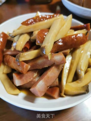 鸡腿菇炒红肠步骤9