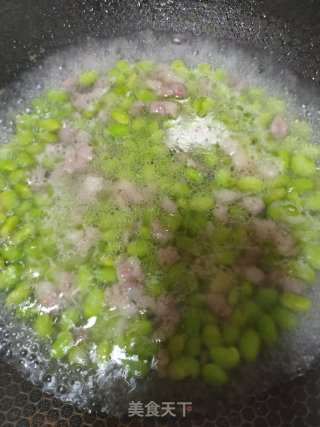 毛豆炒肉末步骤6