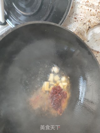 五花肉炒杏鲍菇步骤4