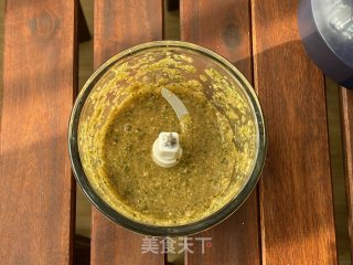 舔手指的蒜香鸡翅，香味捅破天花板！步骤2