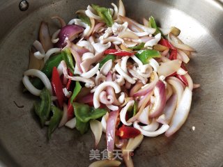 洋葱炒鱿鱼步骤10