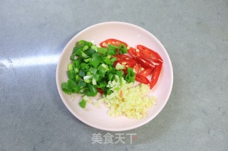 香嫩微辣的清蒸黄花鱼步骤3