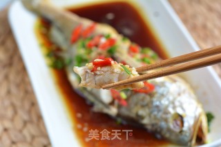 香嫩微辣的清蒸黄花鱼步骤7