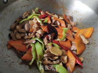 鸡枞菌炒肉丝步骤11