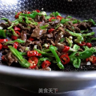 青红椒炒烟笋步骤8