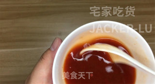 糖醋鸡胸肉，万能糖醋汁，酸酸甜甜，超级嫩滑好吃。步骤5