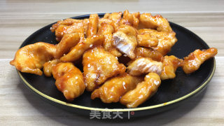 糖醋鸡胸肉，万能糖醋汁，酸酸甜甜，超级嫩滑好吃。步骤12