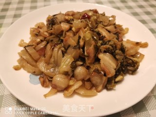 五花肉炒酸菜步骤7