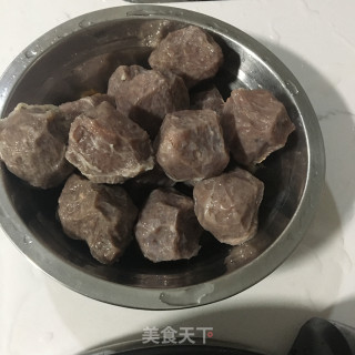 牛肉丸煲排骨步骤1