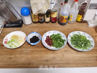 辣椒炒酱步骤1