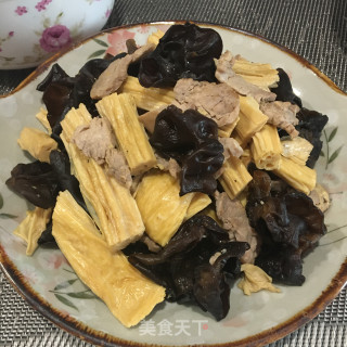 肉片炒木耳腐竹步骤11