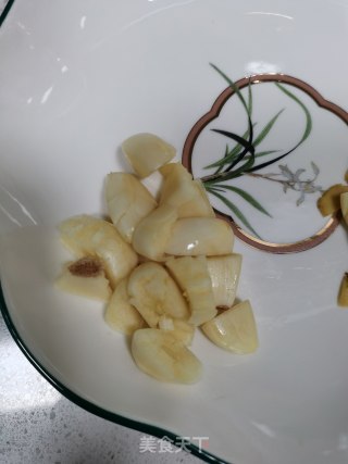 蒜炒紫甘蓝步骤1