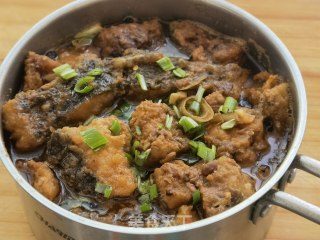 酱焖鱼块步骤7