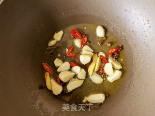 鸡蛋淋炒黄瓜步骤5