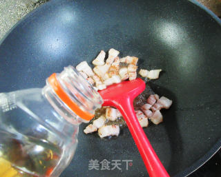 五花肉香干炒荷兰豆步骤5