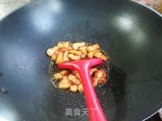 五花肉香干炒荷兰豆步骤7