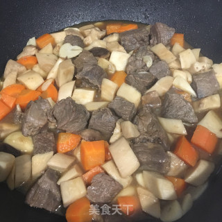 牛肉粒烧杏鲍菇步骤10