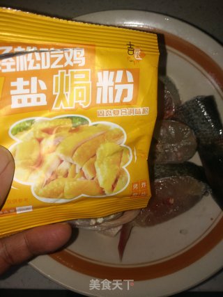 盐焗鲈鱼步骤3