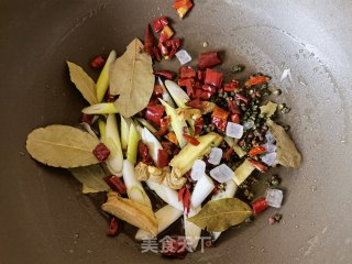 扁豆玉米土豆炖鸡块步骤2