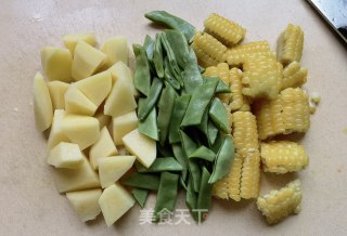 扁豆玉米土豆炖鸡块步骤12