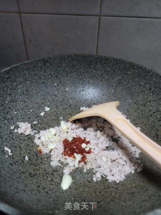 肉末烧竹笋步骤3
