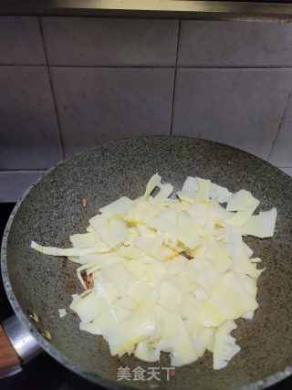 肉末烧竹笋步骤6